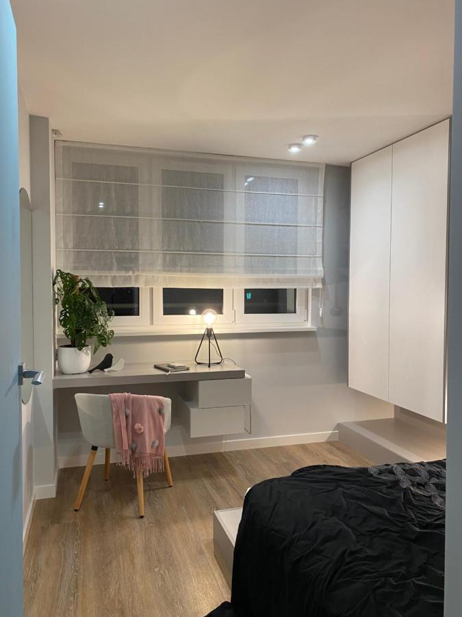 IX Pietro - 9Th Floor Apartment In Катовице Экстерьер фото
